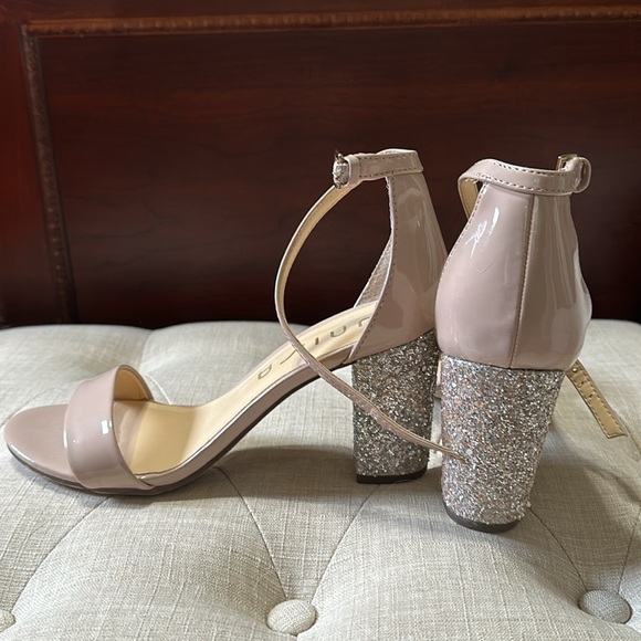 Unías heels - Picture 6 of 8